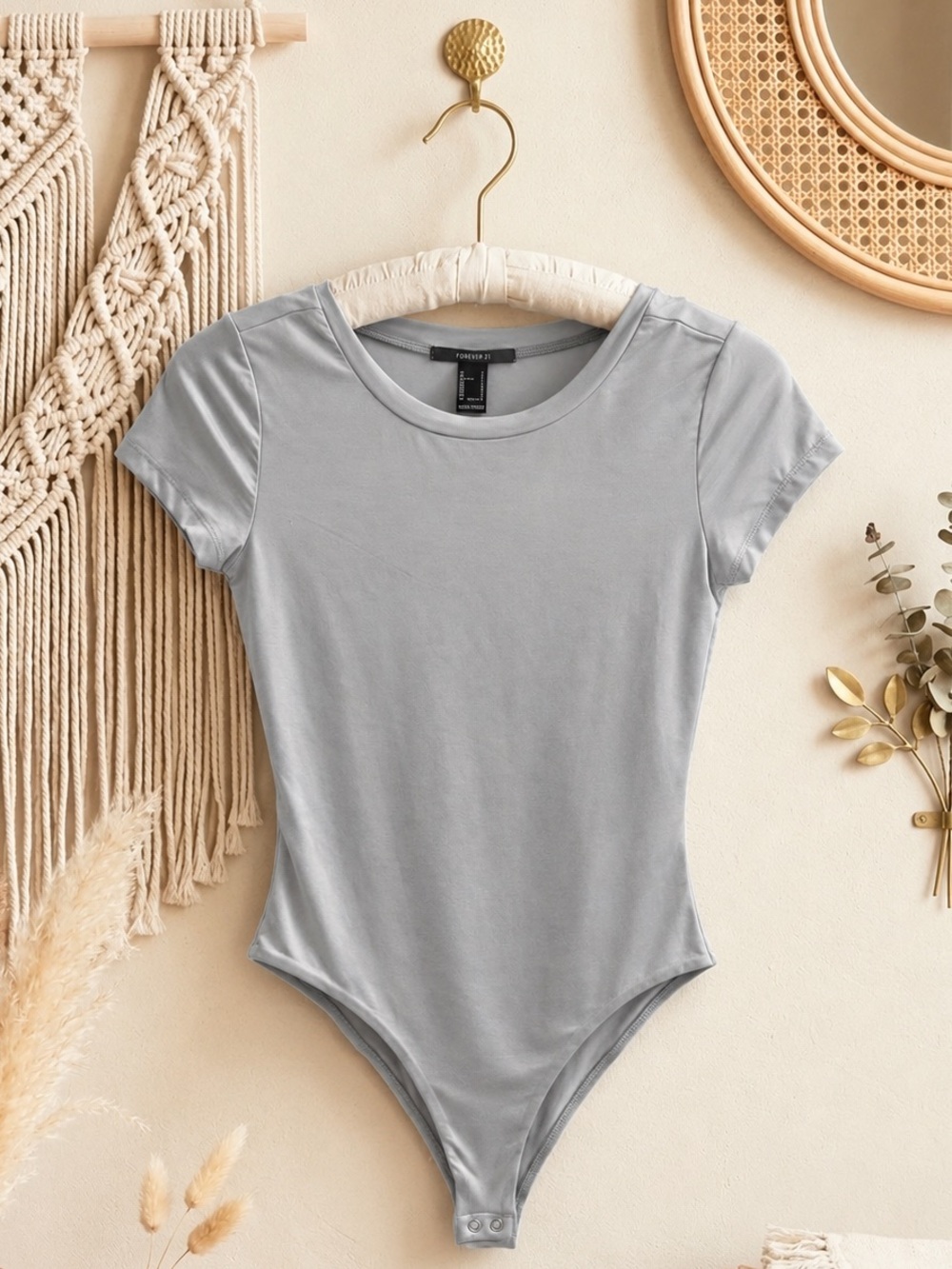 Forever 21 Light Gray Short Sleeve Crew Neck Bodysuit